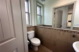 10121 W Amber Ct, Tujunga, CA 91042 - Photo 10