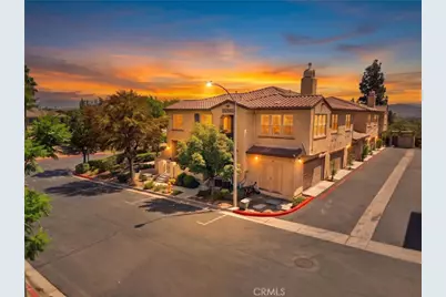 35960 Lindstrand Ave #4, Murrieta, CA 92563 - Photo 2