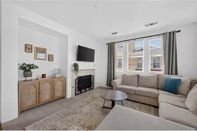 35960 Lindstrand Ave #4, Murrieta, CA 92563 - Photo 8
