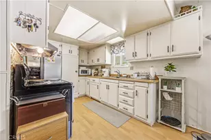 19126 Hinton St, Hesperia, CA 92345 - Photo 10
