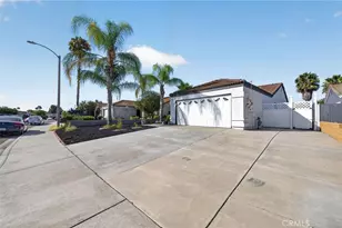 24663 Morningstar, Murrieta, CA 92562 - Photo 2