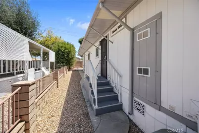 1298 Bishop, Hemet, CA 92545 - Photo 24