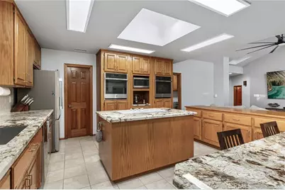 23137 Canyon Lake, Canyon Lake, CA 92587 - Photo 14