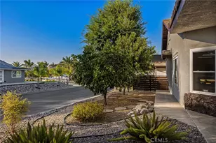 23137 Canyon Lake, Canyon Lake, CA 92587 - Photo 40