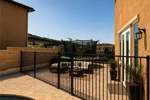 27511 Trefoil St, Murrieta, CA 92562 - Photo 34