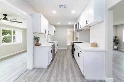 12205 Deerwood, Moreno Valley, CA 92557 - Photo 6