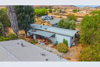 31215 Byers, Menifee, CA 92584 - Photo 38