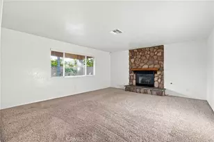 402 S Harvard St, Hemet, CA 92543 - Photo 16