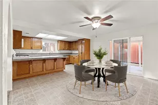 402 S Harvard St, Hemet, CA 92543 - Photo 10