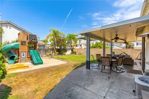 39223 Devotion Ln, Murrieta, CA 92563 - Photo 4