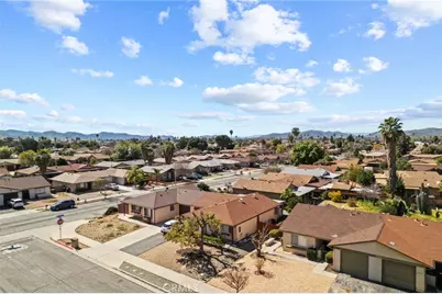 579 Corona, Hemet, CA 92545 - Photo 32