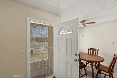 579 Corona, Hemet, CA 92545 - Photo 10