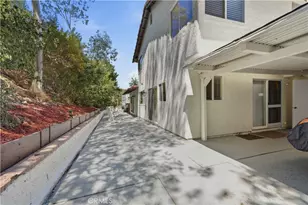 12781 Barrett, Santa Ana, CA 92705 - Photo 34