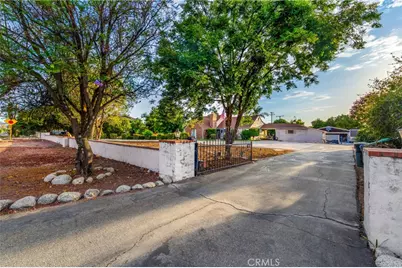 161 N Cornell, Hemet, CA 92544 - Photo 12