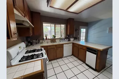 1312 Wrigley, Perris, CA 92571 - Photo 10