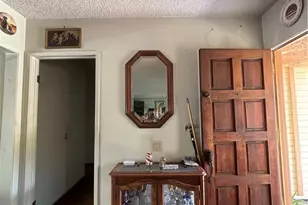 1524 Dover Ave, Thousand Oaks, CA 91360 - Photo 2