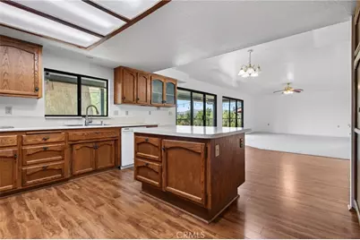 30785 Golden Gate Drive, Canyon Lake, CA 92587 - Photo 18