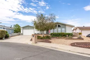 1645 Pear Tree Ct, Hemet, CA 92545 - Photo 2