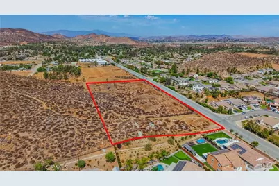 26259 Corson Avenue, Menifee, CA 92584 - Photo 2