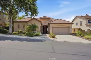 35777 Abelia St, Murrieta, CA 92562 - Photo 2
