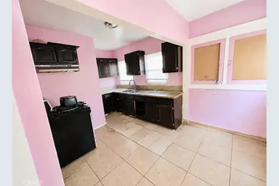 1039 E Chanda Court, Long Beach, CA 90813 - Photo 4