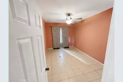 1039 E Chanda Court, Long Beach, CA 90813 - Photo 6