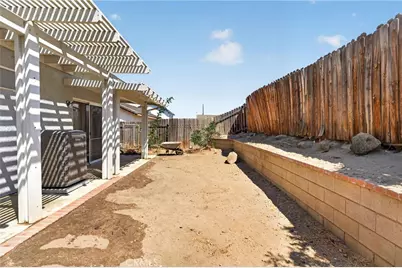 20096 Fallen Leaf Drive, Perris, CA 92570 - Photo 54