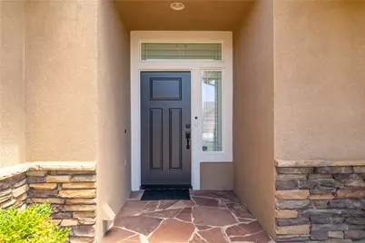 39396 Beringer Drive, Murrieta, CA 92563 - Photo 6