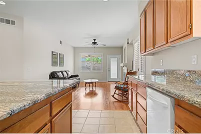 32587 Via Destello, Temecula, CA 92592 - Photo 16