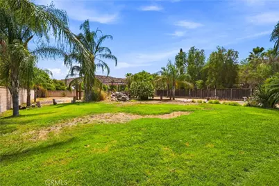 1390 Alabaster Avenue, Hemet, CA 92545 - Photo 24