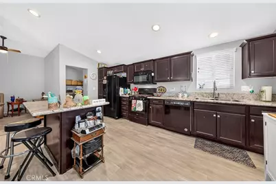 2230 Lake Park Drive #253, San Jacinto, CA 92583 - Photo 12