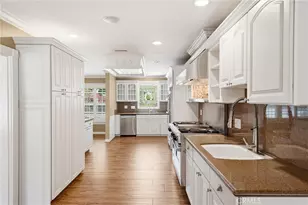 1613 Dorothy Ln, Fullerton, CA 92831 - Photo 10