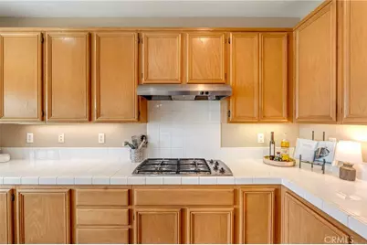 23649 Bellwood Court, Murrieta, CA 92562 - Photo 18