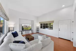 32903 Charmes Ct, Temecula, CA 92592 - Photo 6