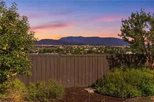 32903 Charmes Ct, Temecula, CA 92592 - Photo 4