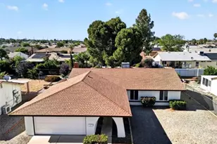 26170 Lancaster, Menifee, CA 92586 - Photo 20
