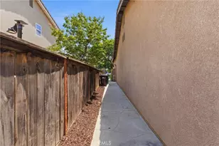 25602 Mesa Edge Ct, Menifee, CA 92585 - Photo 52