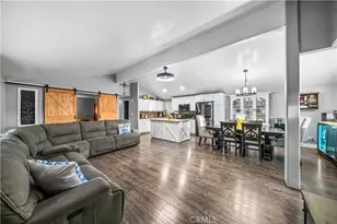 200 S Emerald Dr, Vista, CA 92081 - Photo 8