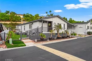 200 S Emerald Dr, Vista, CA 92081 - Photo 2