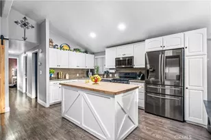 200 S Emerald Dr, Vista, CA 92081 - Photo 14
