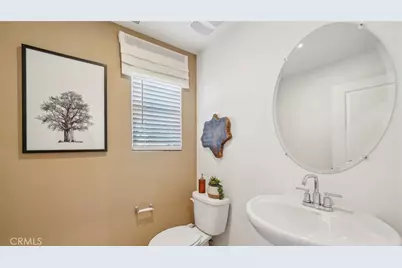 16119 Lumia Way, Fontana, CA 92336 - Photo 10