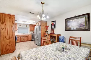 3871 Roxbury Dr, Hemet, CA 92545 - Photo 4