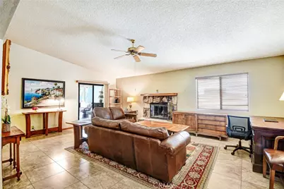 3871 Roxbury Drive, Hemet, CA 92545 - Photo 2