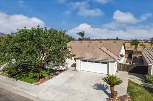 32646 Iris Ln, Wildomar, CA 92595 - Photo 4