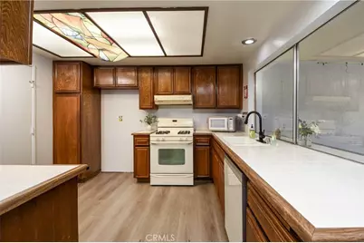 2115 Flame Tree, Hemet, CA 92545 - Photo 10