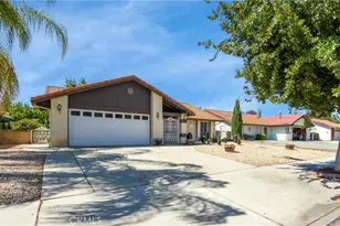 2115 Flame Tree, Hemet, CA 92545 - Photo 2