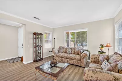28209 Basswood, Murrieta, CA 92563 - Photo 6