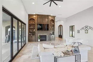 39760 Amber Ct, Murrieta, CA 92562 - Photo 12