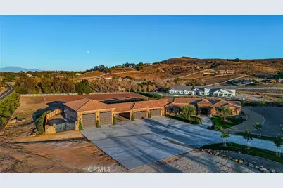 39760 Amber Court, Murrieta, CA 92562 - Photo 42