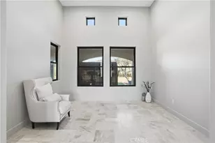 39760 Amber Ct, Murrieta, CA 92562 - Photo 8